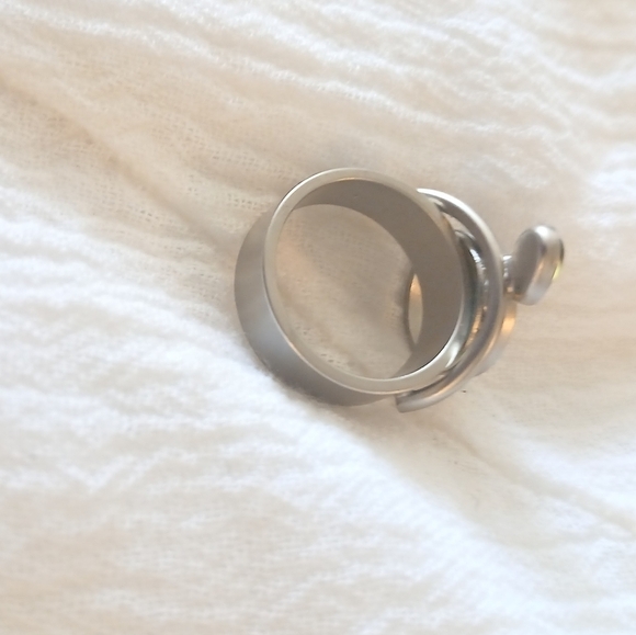 Ring by Christopher Polly size 7 aluminum and glass - Picture 3 of 4